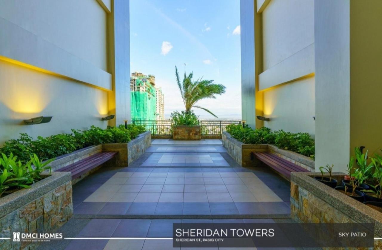 Condo Manila Eksteriør billede