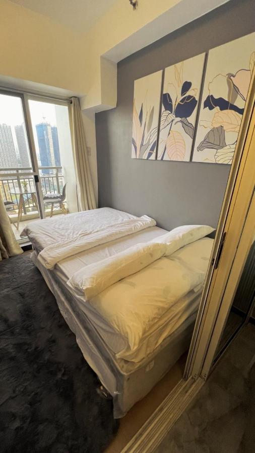 Condo Manila Eksteriør billede